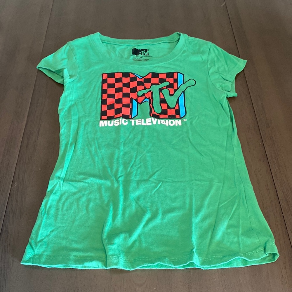 Womens mtv top